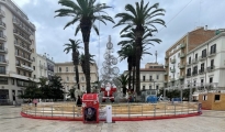 NATALE SI AVVICINA/ Nel Borgo di Taranto luci, festa e negozi aperti tutte le domeniche