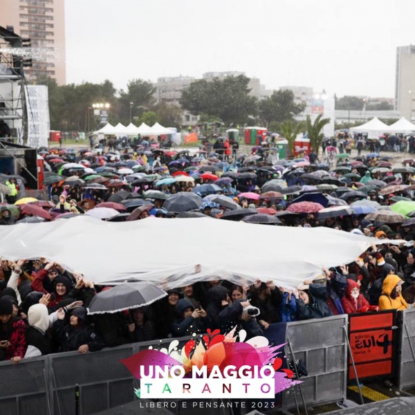 UNO MAGGIO TARANTO/ La pioggia non ha dato tregua: in serata, concerto sospeso