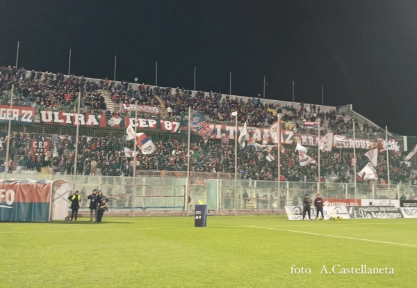 GIOCHI DEL MEDITERRANEO/ Durante i lavori allo stadio il Taranto giocherà a Brindisi