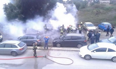 Incendio nella Poortineria Ilva: auto carbonizzate