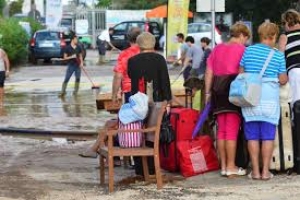 Aiuti ai turisti sfollati sul Gargano da parte del Sistema regionale di protezione civile