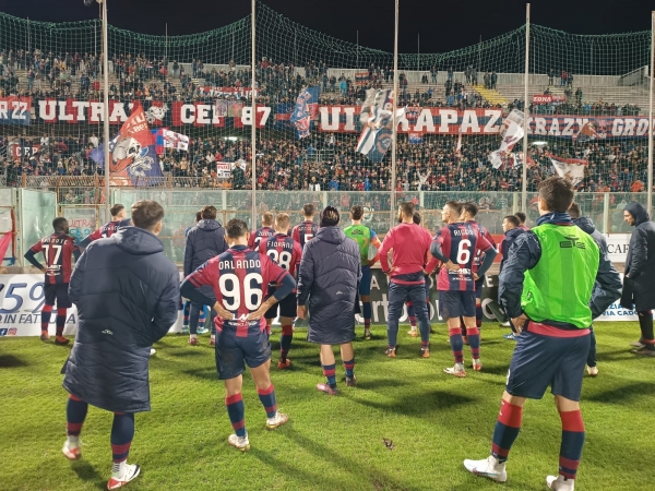 CALCIO/ Un brutto Taranto battuto dalla Casertana. Capuano: la responsabilità è mia