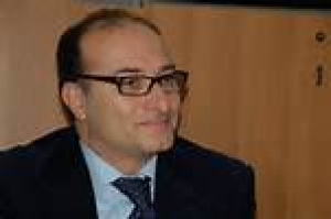 ILVA/Pietro Lospinuso, Consigliere Regionale: “Commissari lanciano avvertimenti a imprese indotto. Ma che Stato è questo?”