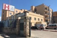 IL CASO/ Medico di Manduria stroncato da un infarto in reparto: inchiesta della Procura e sit-in