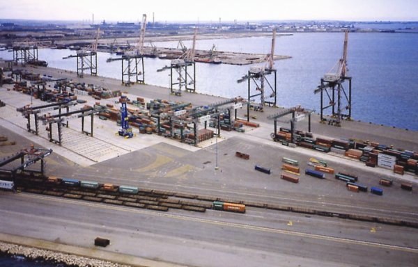 LAVORO - Dragaggi al porto: aggiudicati i lavori alla Astaldi di Roma per 52 milioni di euro