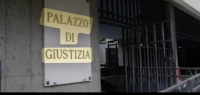 ANZIANO TRUFFATO/ Quattro arresti tra Taranto e Martina F.: in manette avvocato e carabiniere