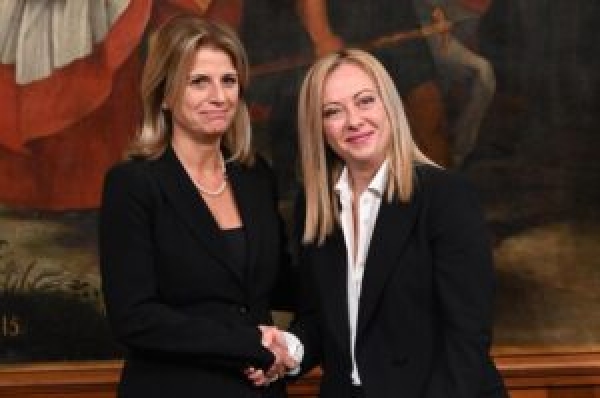 GRANDI MANOVRE/ Il sottosegretario Fausta Bergamotto: “nel giro di 2-3 anni l’ex Ilva tornerà a produrre fino a 8 mln di tonnellate”
