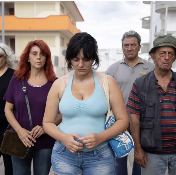 DELITTO SCAZZI/ Il Tribunale di Taranto accoglie il ricorso del sindaco di Avetrana: sospesa la serie TV. Disney + per ora non commenta. Anica e Apa: decisione senza precedenti
