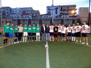 Si è concluso il 2° Memorial “Marco Lospinuso”, torneo di calcio a 5 disputato nel campo di calcetto dell&#039;IISS &quot;A.Righi&quot; a Taranto, E&#039; stata la festa dello sport sano e pulito, dell&#039;amicizia e della vittoria dei valori.