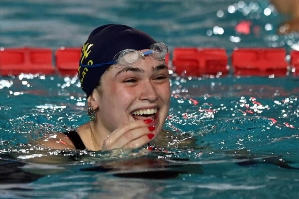 STRAORDINARIA/ Benedetta Pilato vince gli assoluti di rana e vola verso i Mondiali di Fukuoka