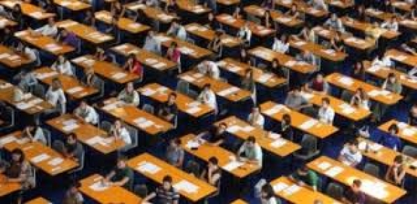 Nel Concorso a cattedre i dati confermano che il 70% dei vincitori è già incluso in graduatoria: altro che giovani