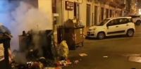 LA CITTÀ CHE NON VOGLIAMO/ Taranto tre feriti per i botti, cassonetti e auto a fuoco e c&#039;è chi ha festeggiato sparando