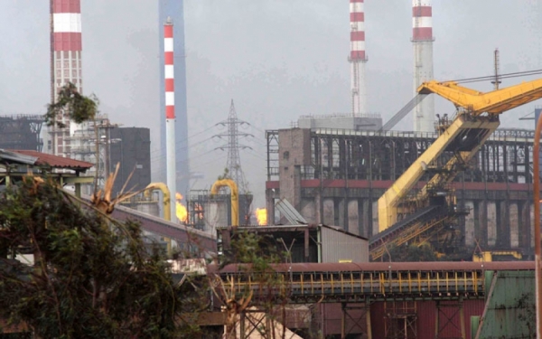 LA TABELLA DI MARCIA / ArcelorMittal comunica ai sindacati un aumento della produzione giornaliera di ghisa e conferma il passaggio da due a un’acciaieria in funzione
