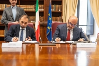 LA FIRMA/ A Taranto la Biennale italiana del Mediterraneo: accordo sottoscritto