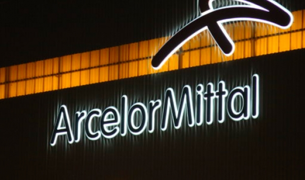 GRANDI MANOVRE / ArcelorMittal: acquista gruppo indiano Essar Steel per 6 miliardi