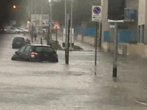 Taranto/ Domani 22 ottobre Scuole chiuse. In previsione dell&#039;allerta meteo lanciato dalla Protezione Civile.
