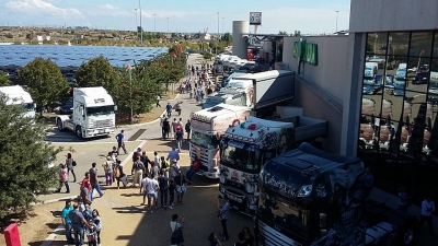 TARANTO/ Ultimi preparativi per la 3a edizione del RADUNO TRUCK “DUE MARI” 2016 che si svolgerà il 24 e 25 settembre.