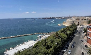 MORTE SUL LAVORO A TARANTO/ Sciopero e sirene al porto, Antonio Bellanova terza vittima in tre anni