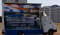 EX ILVA-TARANTO/ "Non si gioca col futuro di 20mila lavoratori" la "vela" dei sindacati irrompe nei Giochi