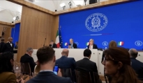EX ILVA/ Nel decreto del Governo cig, con impiego in lavori di pubblica utilità, incentivi per chi assume, impianti in preriscaldo, nomina di un commissario