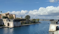 TARANTO DELLE MERAVIGLIE/ L'eterna magia dell'apertura del ponte girevole. Ieri per il centenario della Scuola di Comando Navale