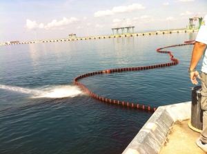 ILVA - Sversamento olio in mare, Bonelli: &quot;Situazione fuori controllo&quot;