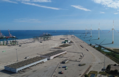 ENERGIA/ Installata la prima turbina del parco eolico nel mare di Taranto