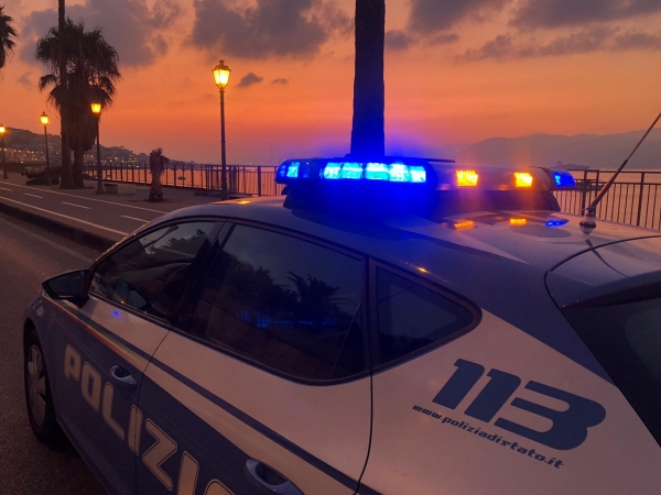 INFORTUNIO/ Operaio folgorato a Taranto, poliziotto lo salva col massaggio cardiaco
