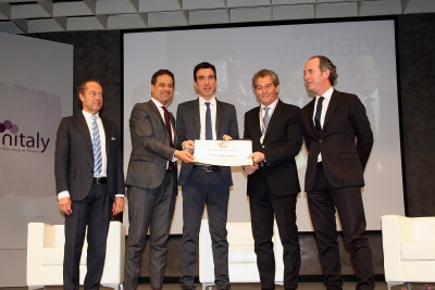 VERONA/ Al Vinitaly Taranto conquista immagine e premi internazionali. Gran Medaglia di Cangrande a Cosimo Varvaglione di Vigne &amp; Vini
