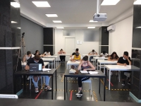 SCUOLA/ In Puglia la campanella torna a suonare il 24 settembre