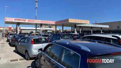 GUERRA/ Assalto ai distributori di benzina, psicosi in Puglia e Calabria