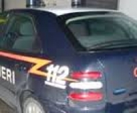 Quattro colpi di pistola sparati contro un portone in via D'Al&ograve; Alfieri a Taranto