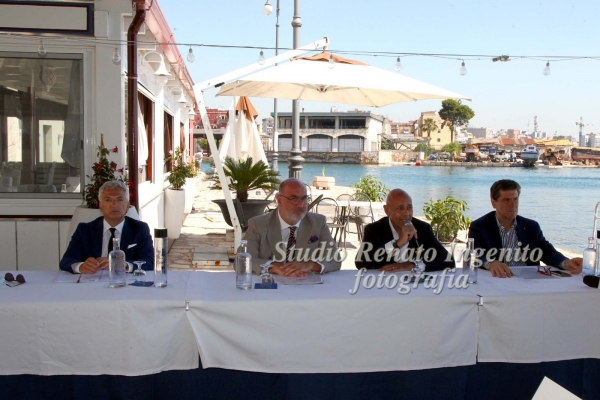 FASE 3/ Tessile, Confindustria Taranto propone misure rilancio del settore