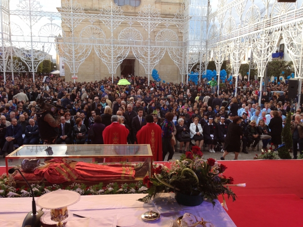 Erchie (Br)/ Mercoledì 24 aprile arrivano le spoglie  di Santa Lucia e Sant’Irene