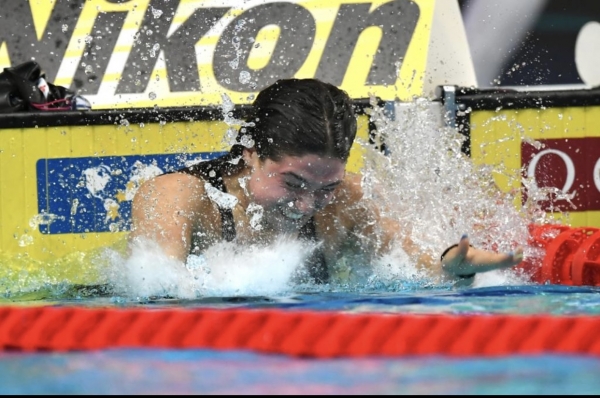 FANTASTICO/ Internazionali di nuoto: Oro e record italiano per Benedetta Pilato nei 100 rana