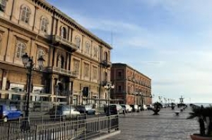 IL CASO/ Canoni di affitto fuori mercato: così il Borgo si svuota, Taranto perde anche  il Bar Caffè Bernardi di Corso Due Mari