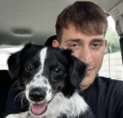 ABBANDONI-TARANTO/ Cagnolina lasciata legata a un palo in via Plateja, recuperata da un volontario. Ora cerca casa