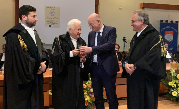 RICONOSCIMENTI/ A quindici avvocati jonici le “Toghe d’Oro” dell’Ordine degli Avvocati di Taranto