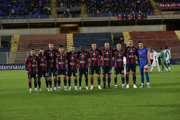 CALCIO/ I rossoblù sbancano a Potenza con una doppietta di Kanoute. Capuano: grande squadra, abbiamo subito critiche ingiuste