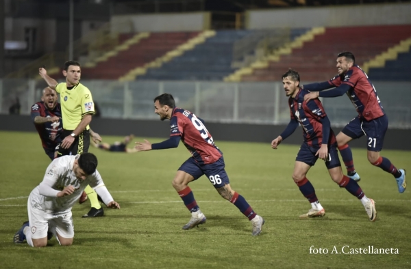 CALCIO/ Un gol al fotofinish di Orlando regala i tre punti contro il Monterosi