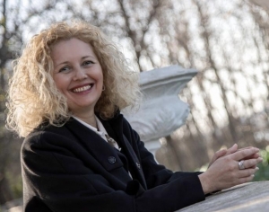 PACE FATTA-2/ Ricucito lo strappo Pd-M5S al Comune di Taranto: Maria Luppino torna in giunta