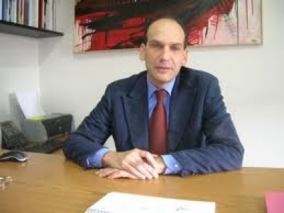 Luigi D&rsquo;Isabella: &ldquo;Rafforzare in tal senso anche le relazioni sindacali. Ruolo per RLS e RSA&rdquo;.Il Segretario Generale CGIL Taranto interviene in merito al Protocollo sottoscritto in Prefettura sulla Sicurezza sil Lavoro in ILVA e in ENI alla presenza