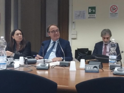Istruzione/ Allo studio un nuovo bando per i docenti pugliesi con tre annualità di servizio a Scuola.