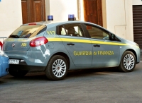 ESEGUITA DALLA GUARDIA DI FINANZA UN’ORDINANZA DI CUSTODIA CAUTELARE AI DOMICILIARI. IL PROVVEDIMENTO HA INTERESSATO UNA PERSONA GIA’ TRATTA IN ARRESTO PER ESTORSIONE CONTINUATA