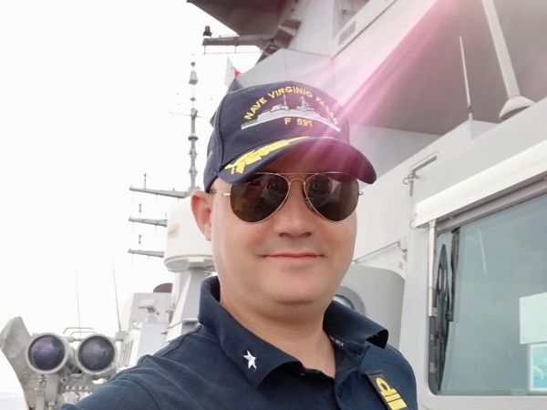 ECCELLENZE / La Prima volta di Ivan Pagliara, da Palagiano al comando di una nave della Marina Militare