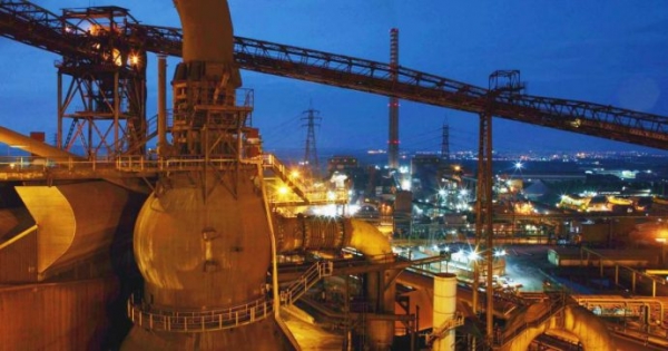 L’ANNUNCIO/ ArcelorMittal rilancia alla dichiarazione di 4700 esuberi aggiunge la richiesta della proroga della cassa integrazione per 1273 lavoratori da fine dicembre