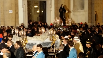 SACRI MISTERI - L'annuncio dell'arcivescovo Santoro: "Due progetti per rilanciare la citt&agrave; vecchia"