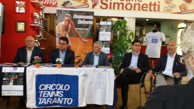 I relatori della conferenza stampa per la presentazione del Torneo di Tennis "Citt&agrave; di Taranto"