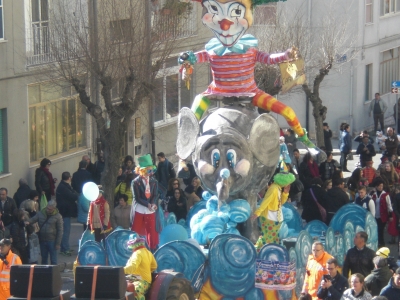 Castellaneta/ &Egrave; iniziato con successo il Carnevale 2016
