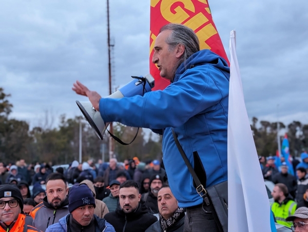 EX ILVA-TARANTO/ Al via la protesta dell\&#039;indotto. Previsti blocchi stradali